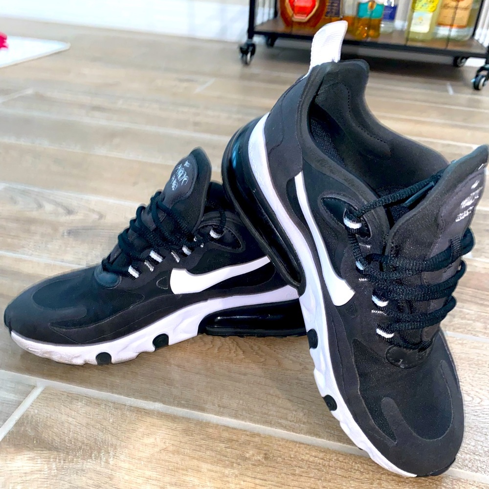Nike Air Max - Size 7